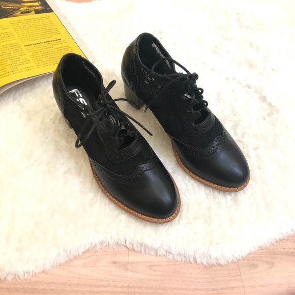 SOLD❤️ Size 9.5 Lace PU Casual Oxford Shoes - Picture 6 of 11